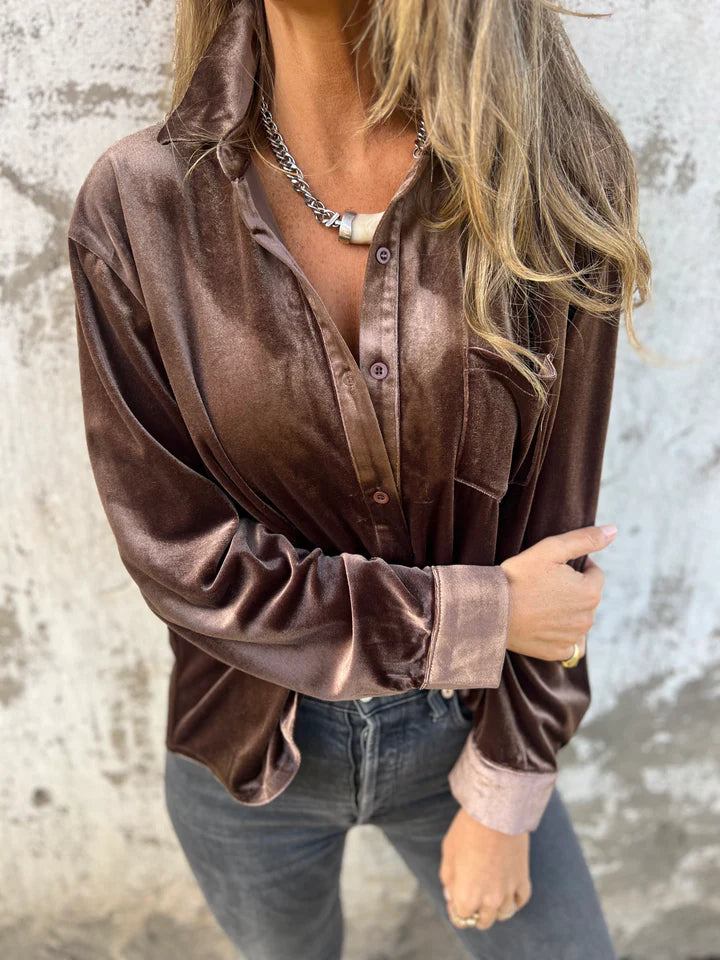 💝💝CLEARANCE SALE🔥Velvet Vixen Blouse