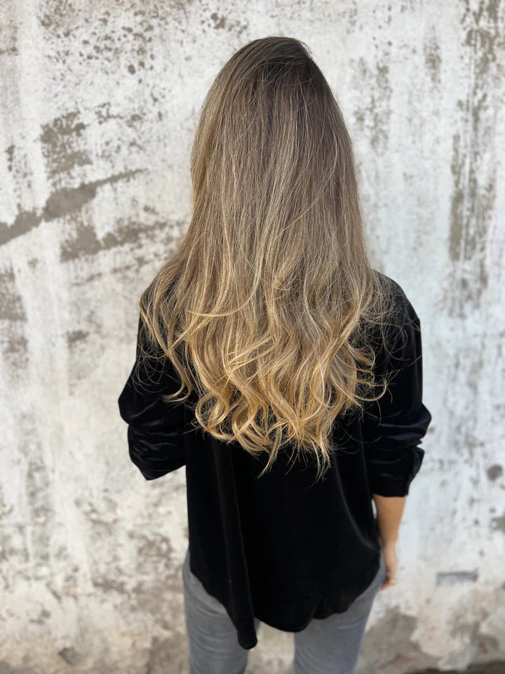 💝💝CLEARANCE SALE🔥Velvet Vixen Blouse