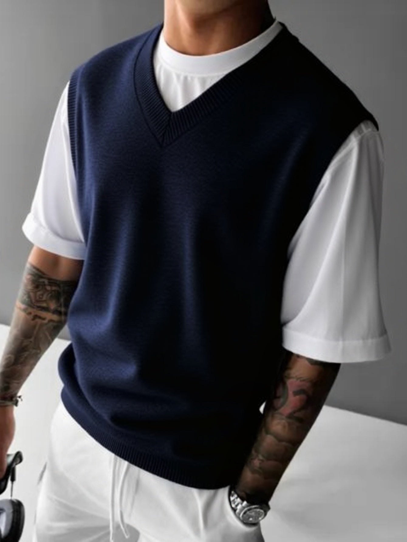 Men's Classic Sleeveless Sweater Vest Casual Pullover Cotton Top Wearing Tops for Outside School Dates